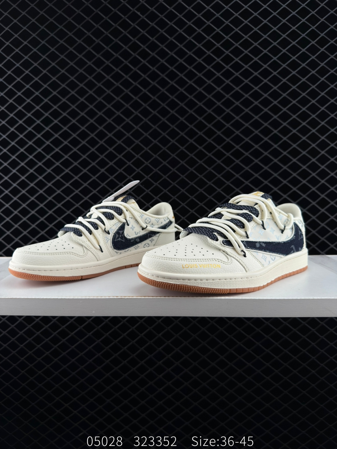 Travis Scott x Air Jordan 1 ” Reverse Mocha “